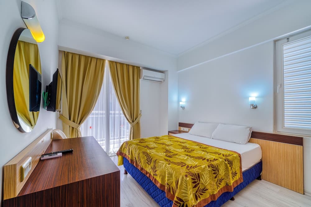 Kleopatra Melissa Hotel