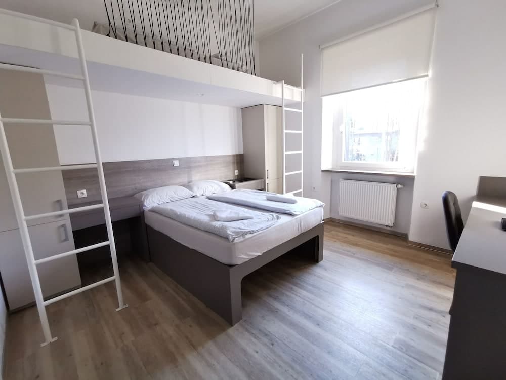 Rooms Ambrozic