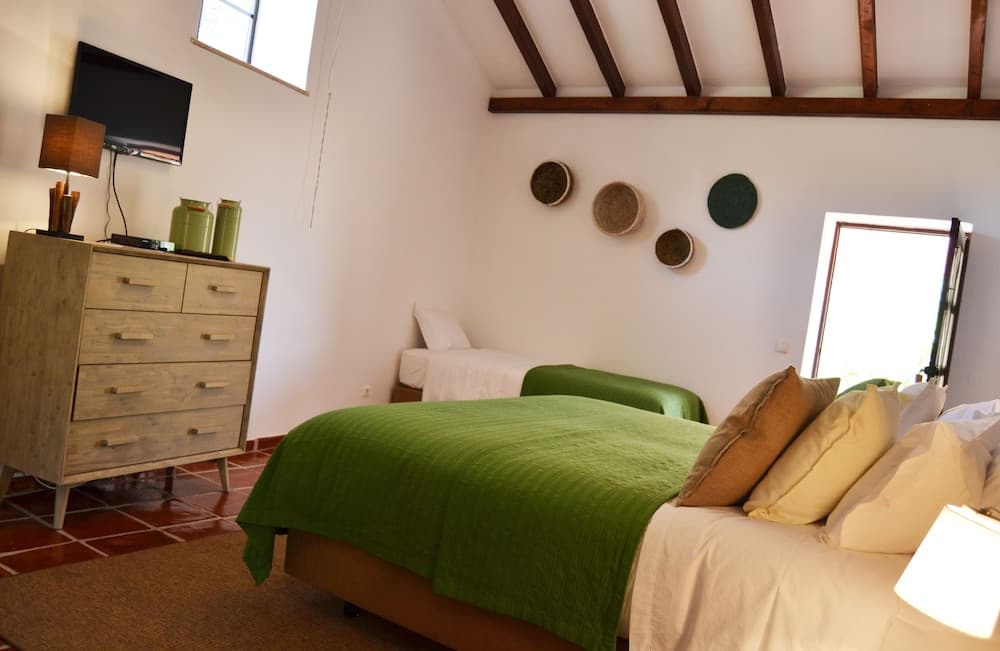 Vale Fuzeiros Nature Guest House