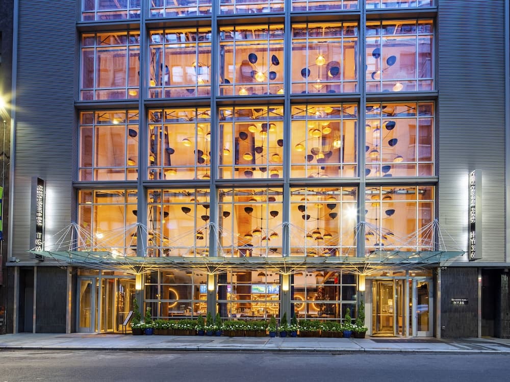 Crowne Plaza HY36 Midtown Manhattan by IHG