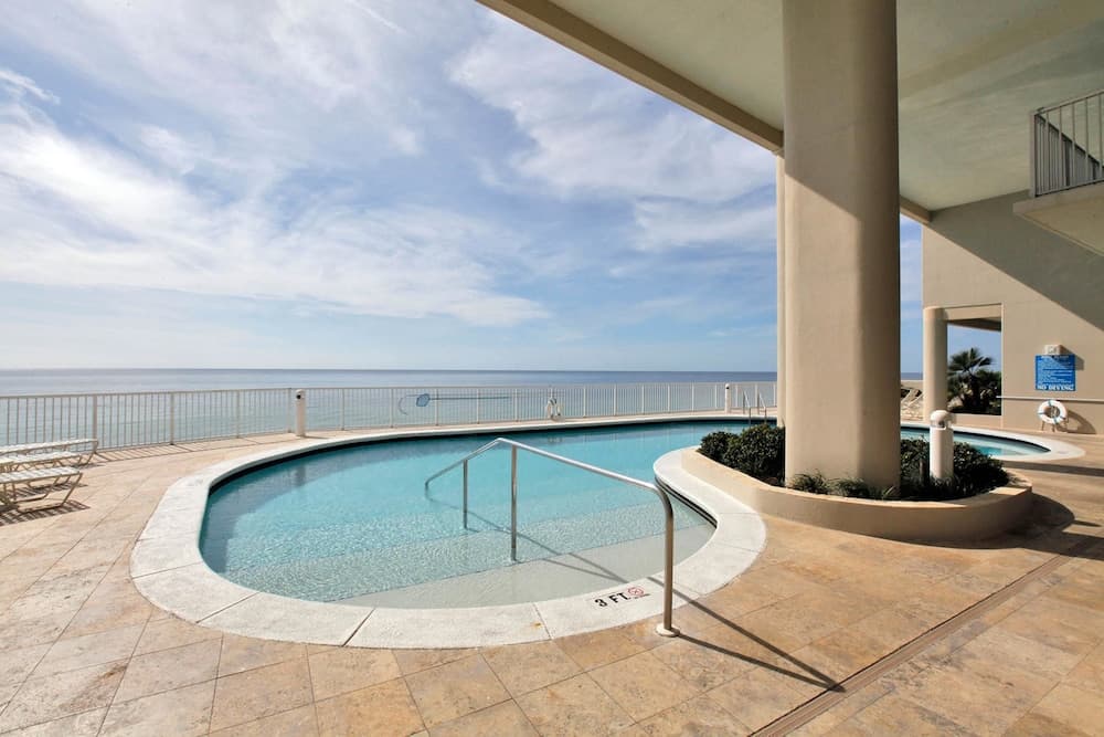 Palazzo Beach Resort by Panhandle Getaways