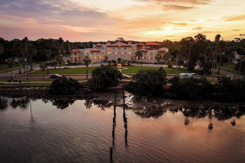 Fenway Hotel Autograph Collection