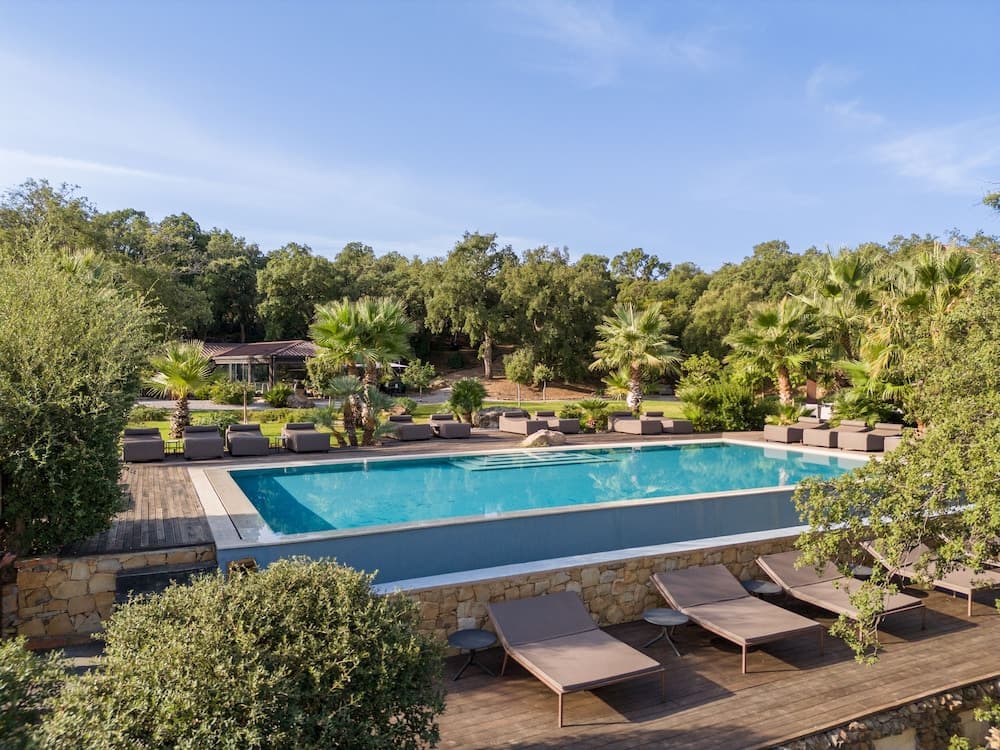 Vallegrande Nature Resorts