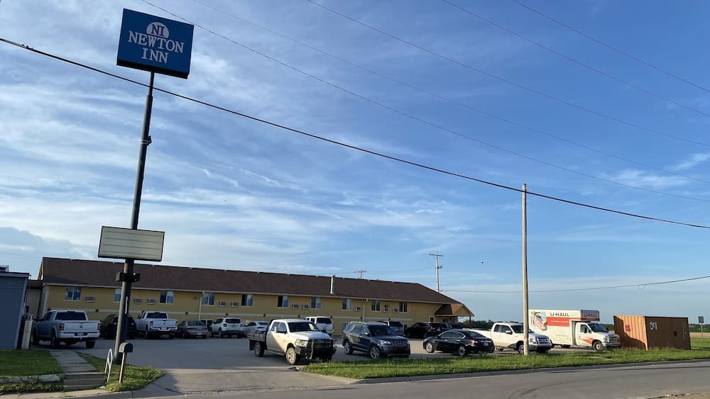 Newton Inn In Newton, KS