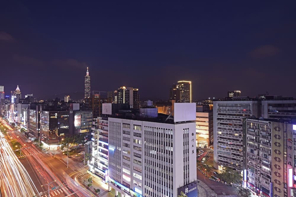 Eastin Taipei Hotel