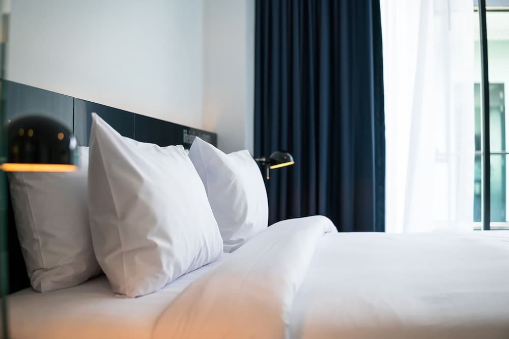 Bed Chiangmai Gate Hotel