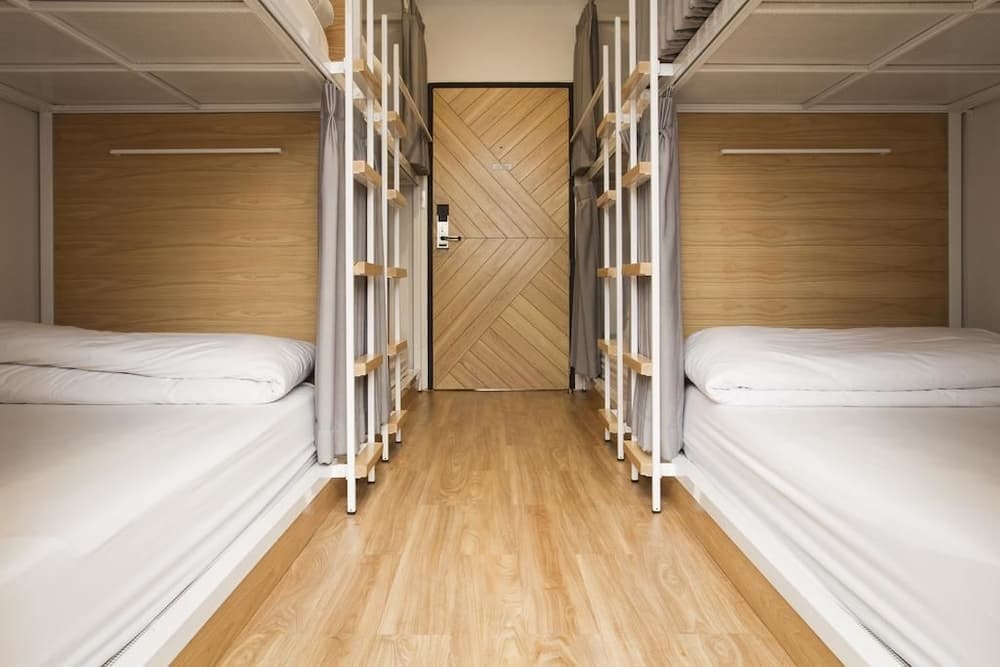 Bed One Block Hostel