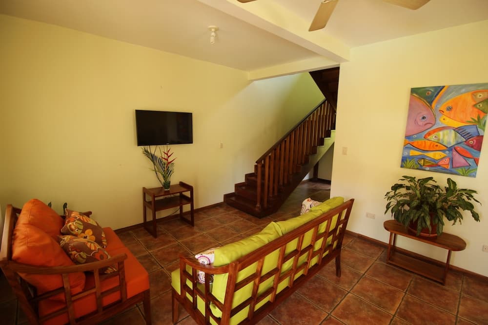 Lobi dinlenme salonu