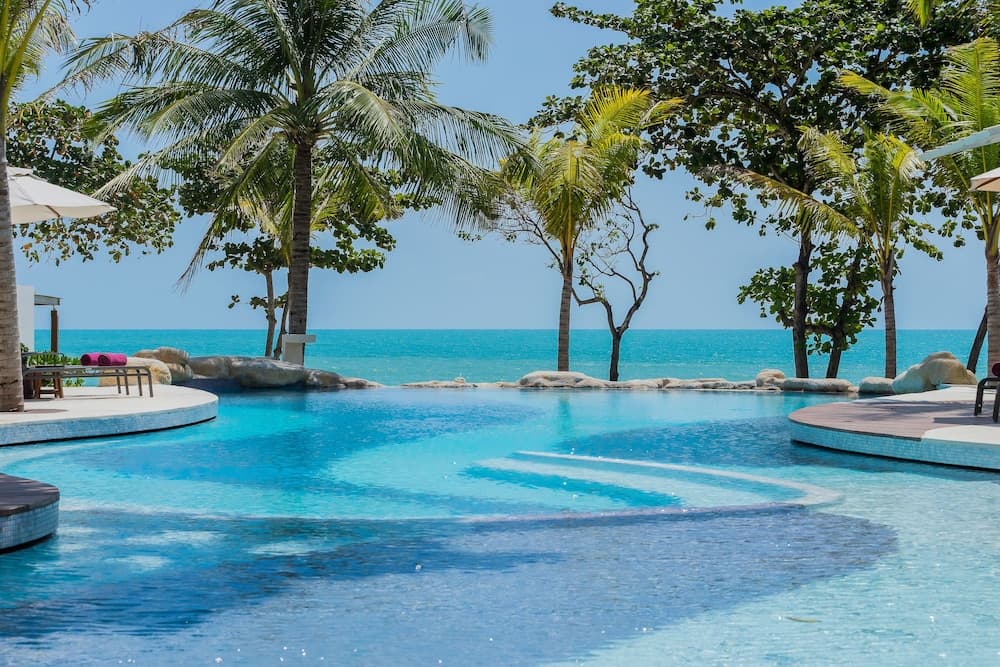 White Sand Samui Resort