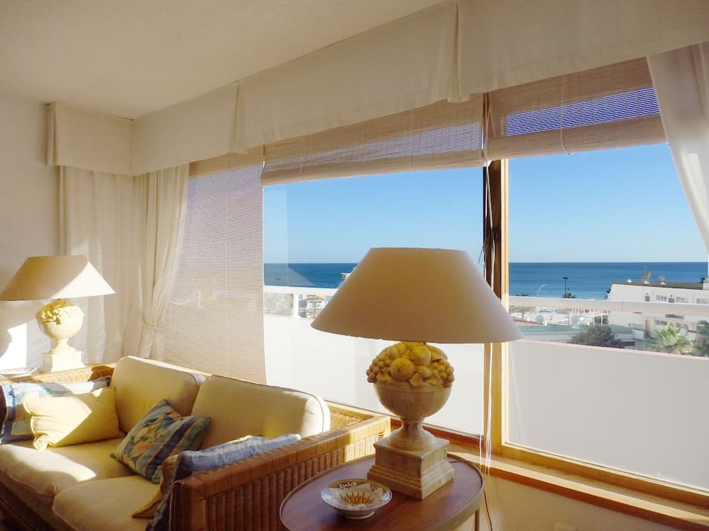 Waterfront Playamar Apartments