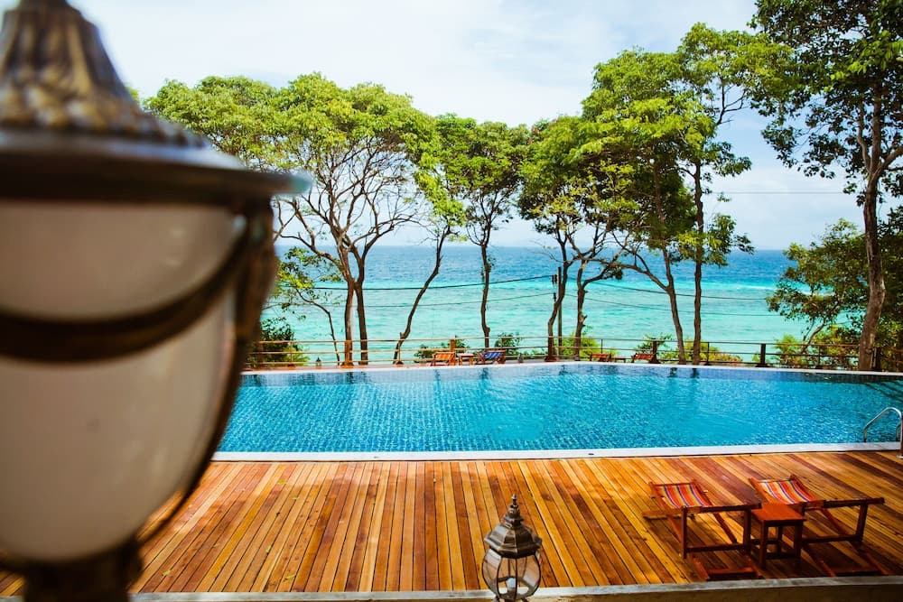 Phi Phi Phu Chalet Resort