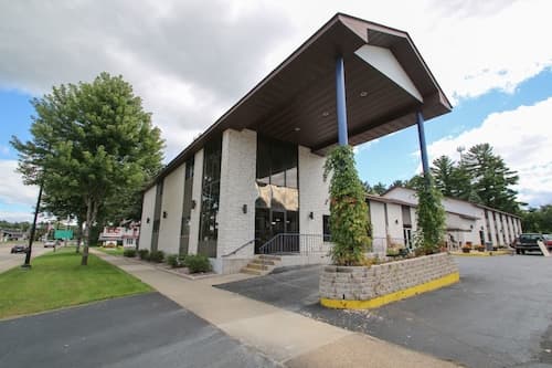Woodside Dells Hotel & Suites