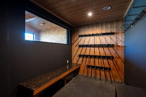 Hooting Owl Lodge
