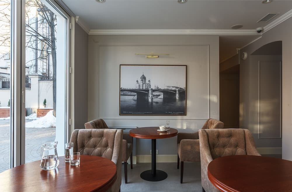 Lobi dinlenme salonu