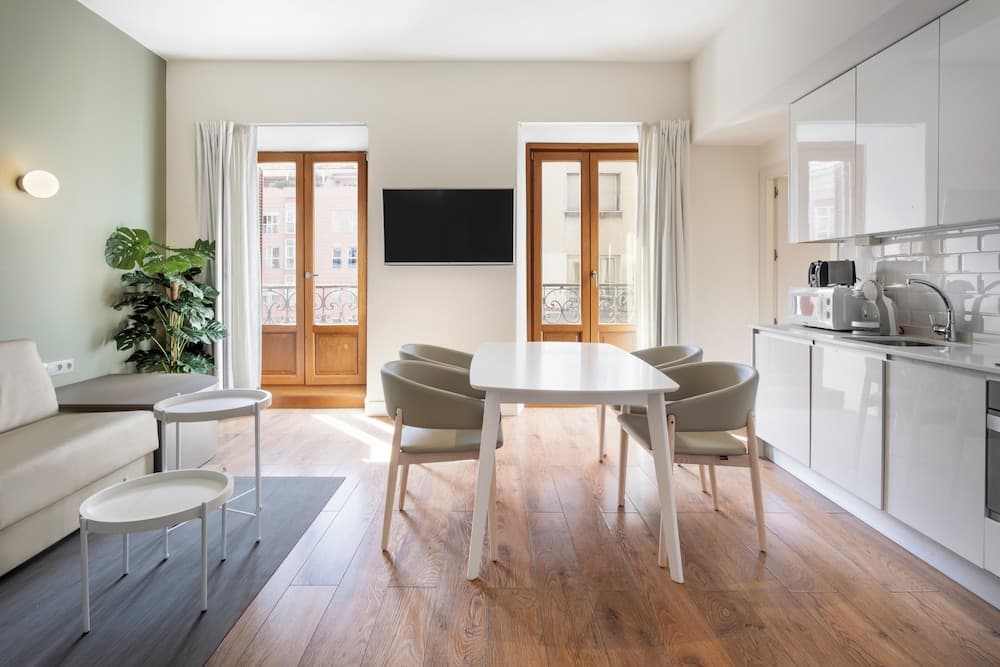 B&B HOTEL Madrid Centro F46 Apartamentos