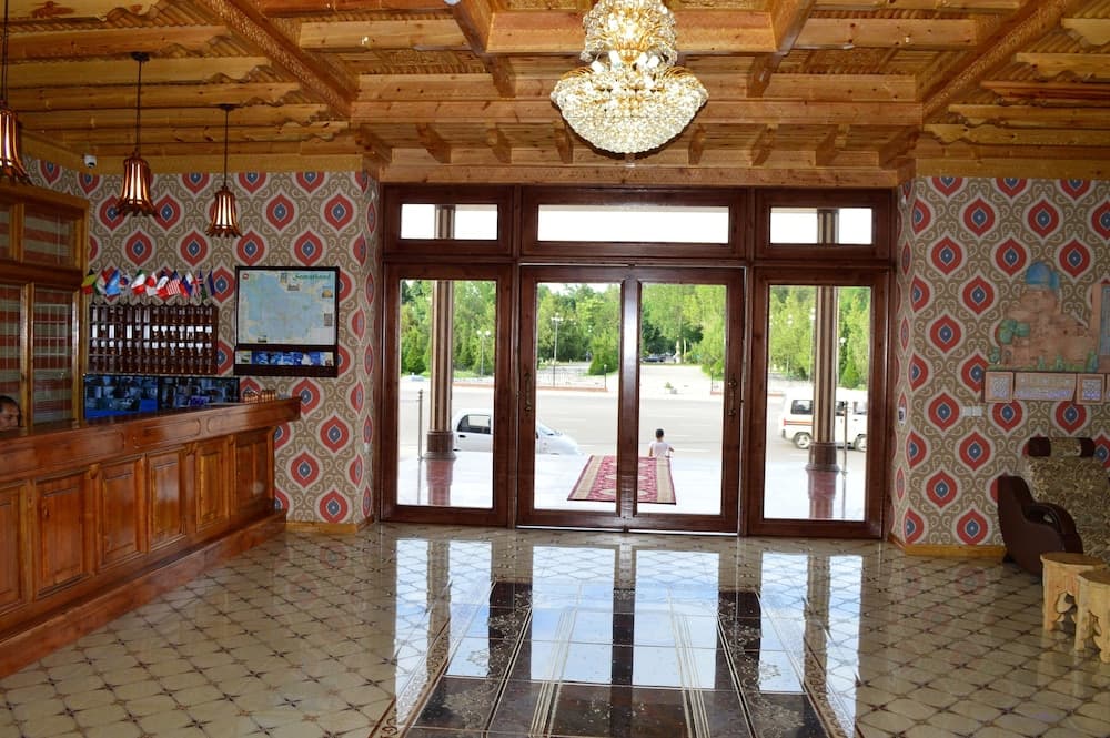 Lobi dinlenme salonu