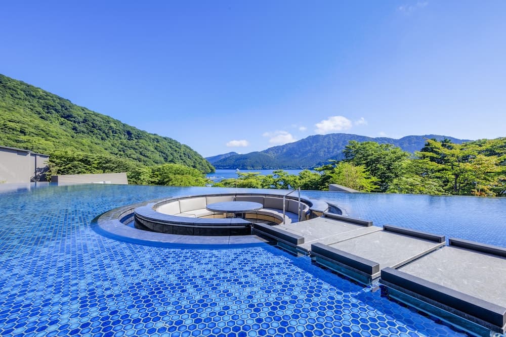 Hakone Ashinoko Hanaori