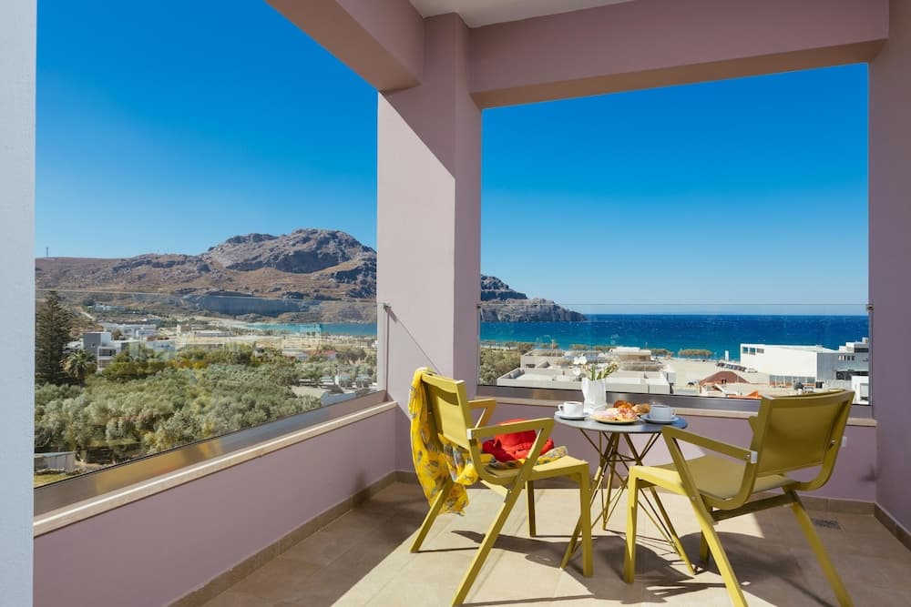 Sea View Luxury Apartment