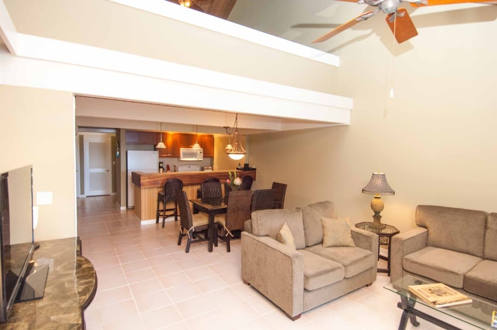 Kahana Outrigger #4b2 3 Bedroom Condo by RedAwning