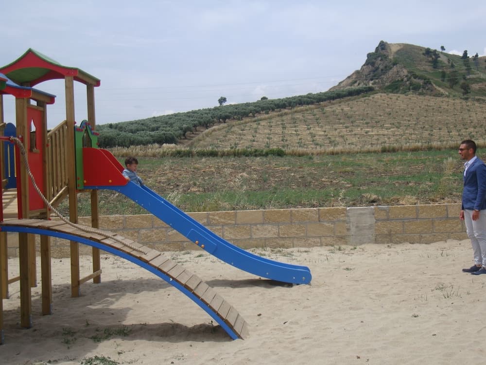 Çocuklar için oyun alanı - dış mekân