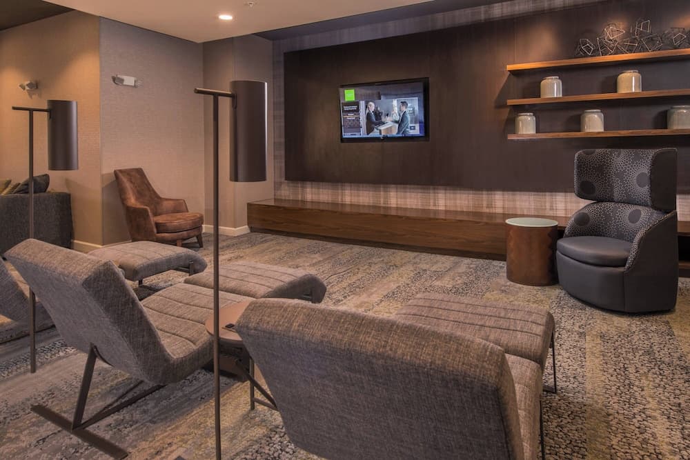 Lobi dinlenme salonu