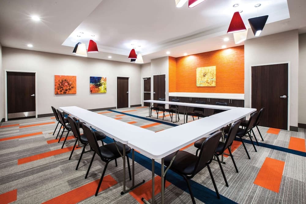 Toplantı salonu/imkânları
