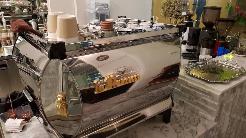 Giriş/çıkış büfesi