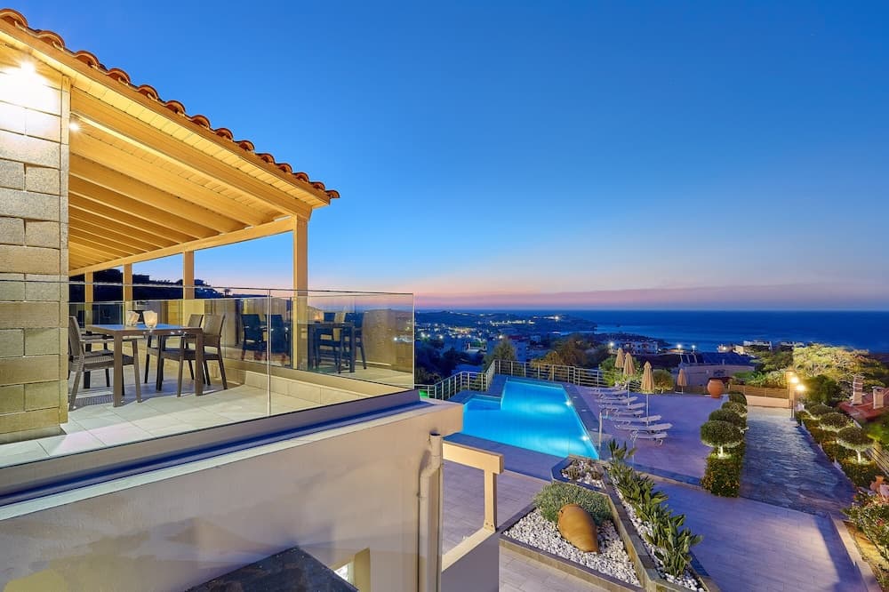 Keramos Villa and Apartments