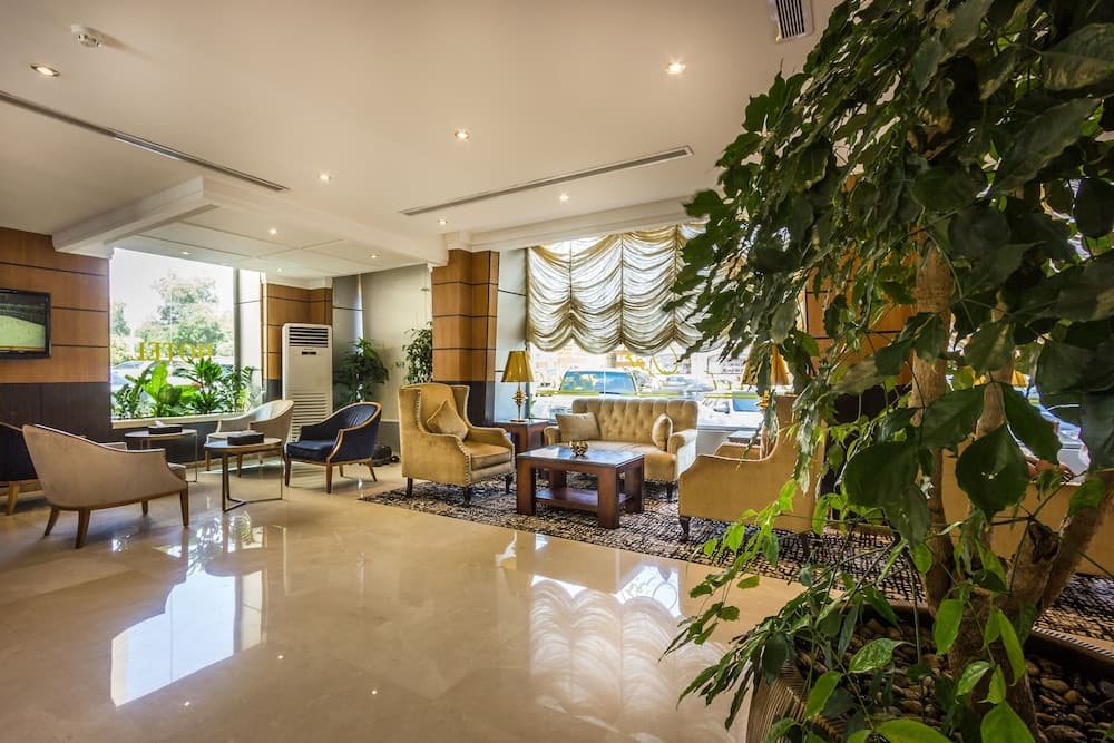 Lobi dinlenme salonu