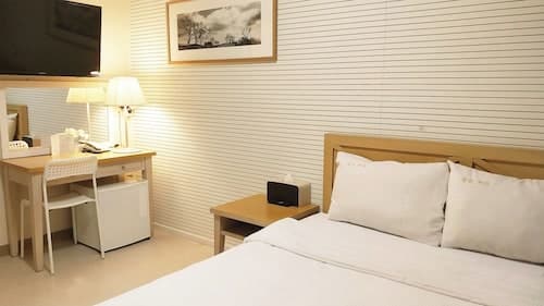 Golden Park Hotel