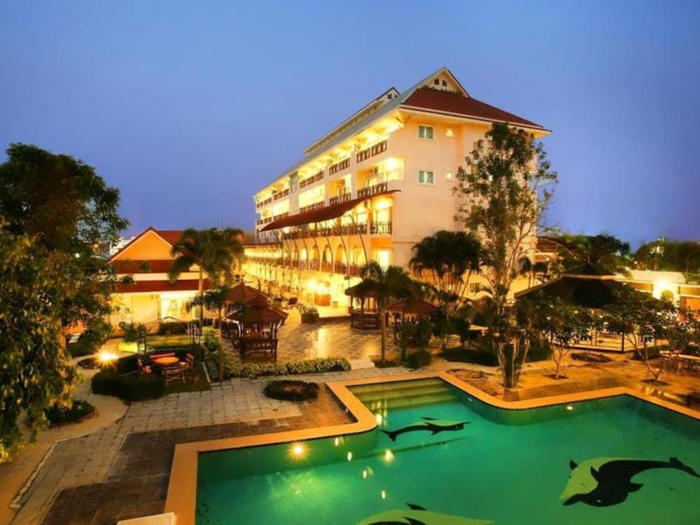 H2 Hua Hin Residence