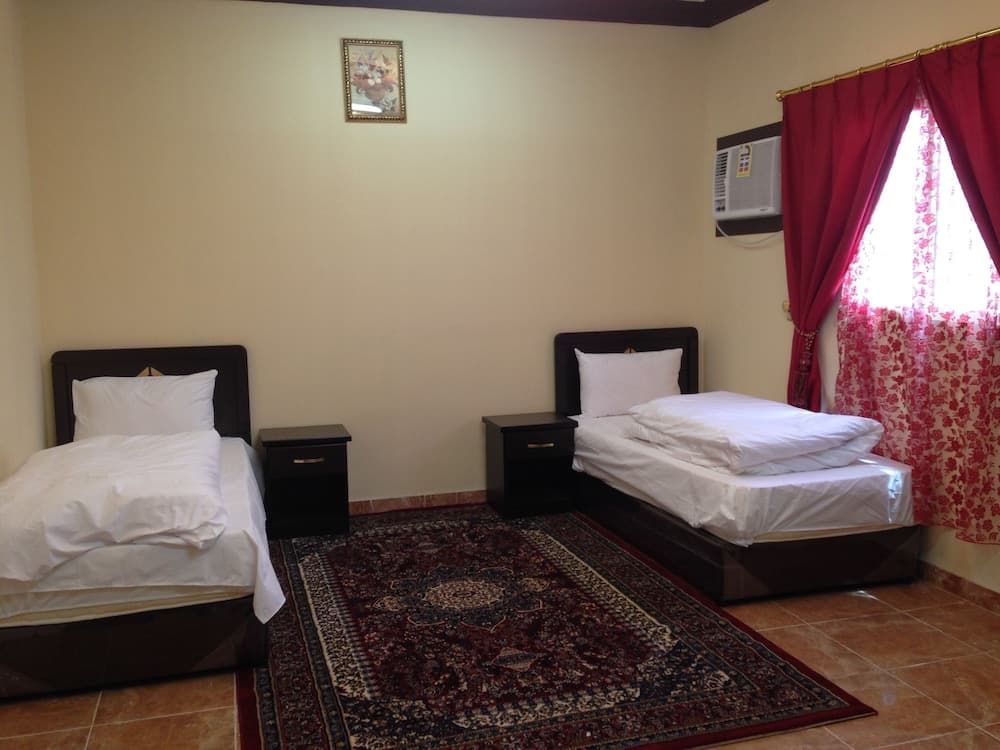 Al Eairy Furnished Apartments Tabuk 3