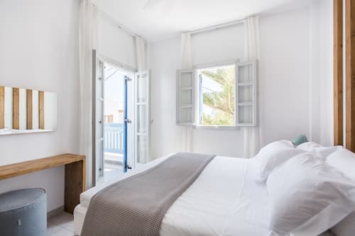 Fanouris Condo by Meraki Collection Adults Only (18+) accommodation