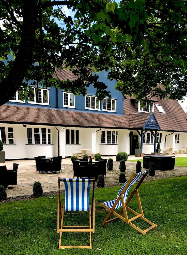 Açık havada yemek servisi