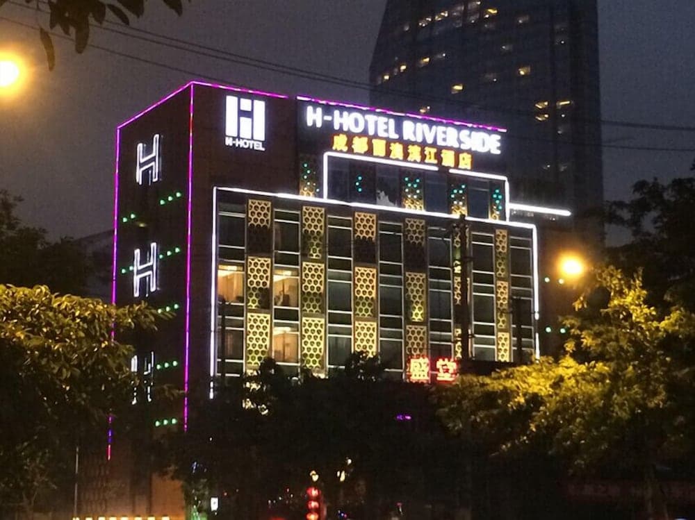 H-Hotel Riverside
