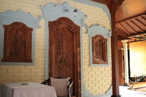 Simon Homestay