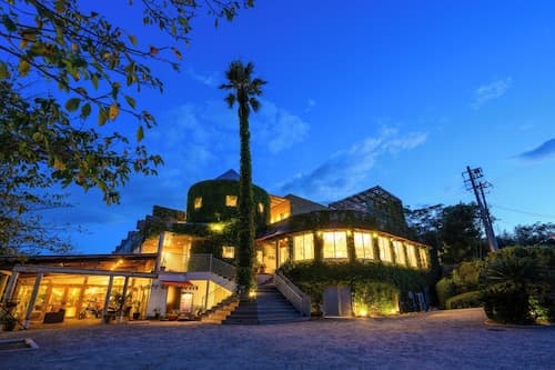 Resort Hotel Moanacoast