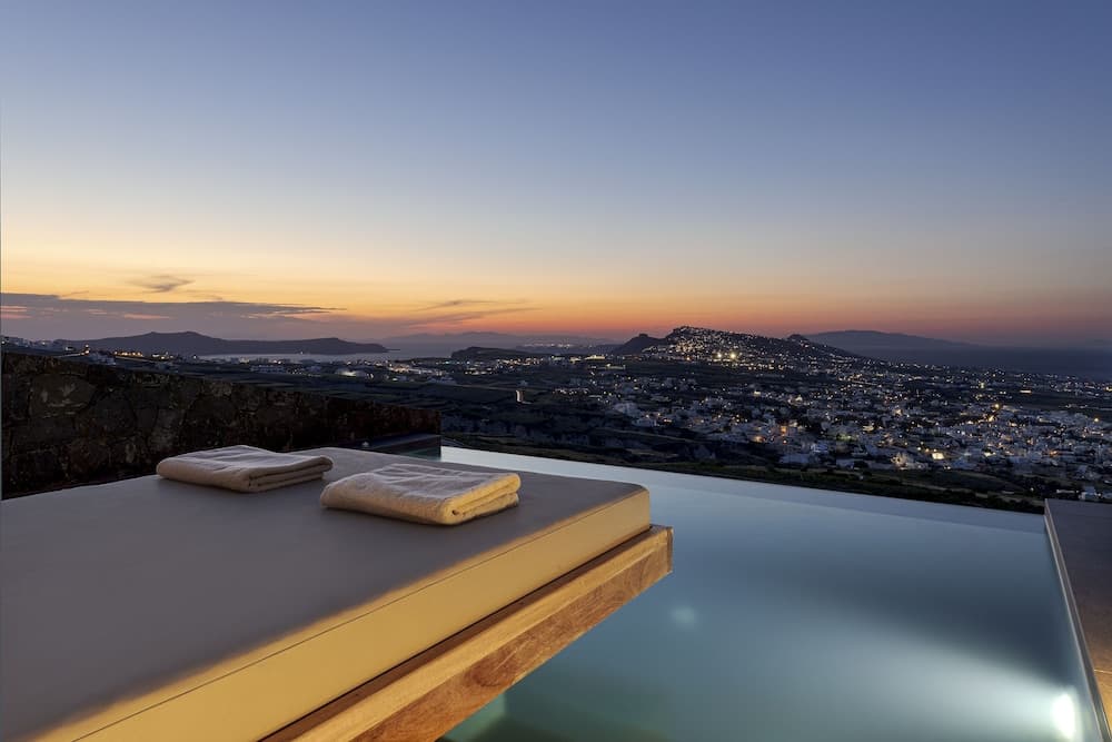 North Santorini - A Luxury Spa Hotel