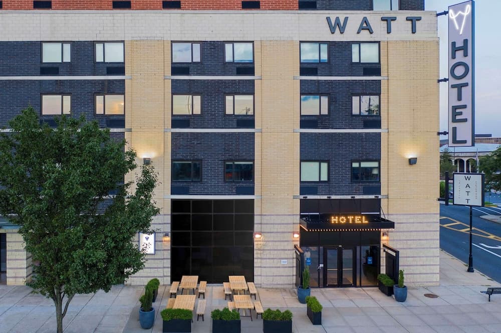 Watt Hotel Rahway, Tapestry Collection by Hilton