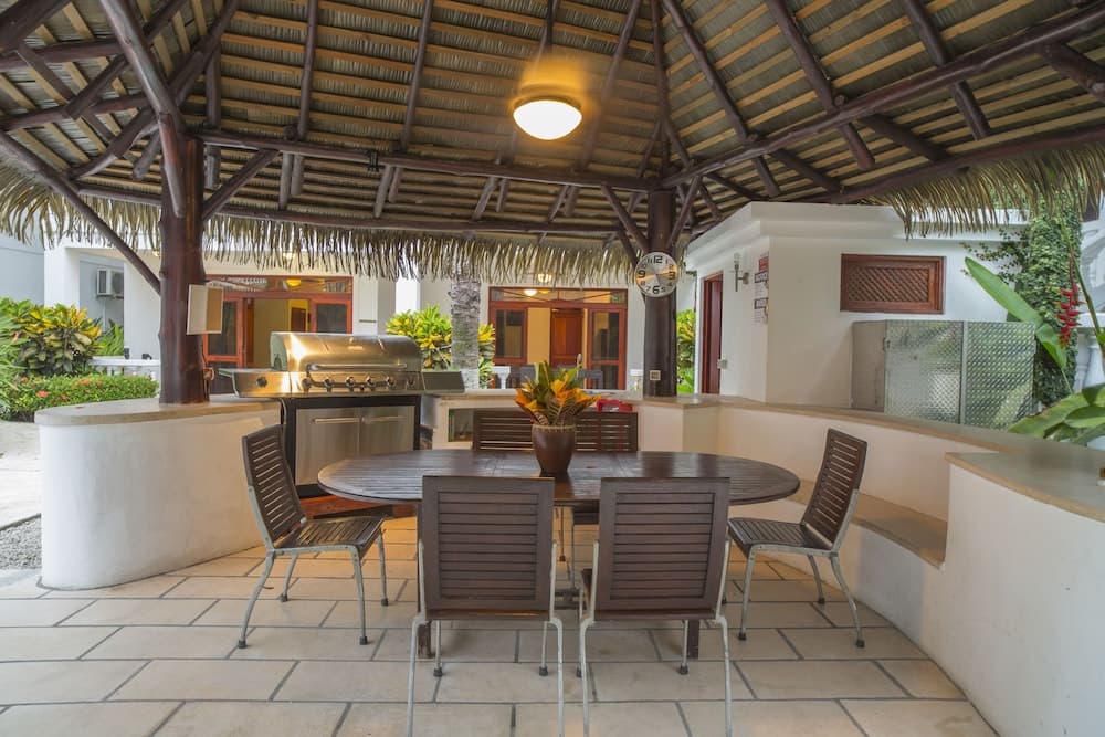 La Paloma Blanca by Lost Beach