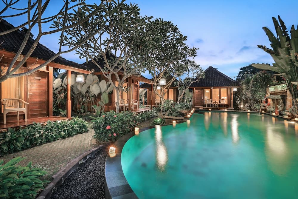 Yana Villas Kemenuh by Pramana Villas