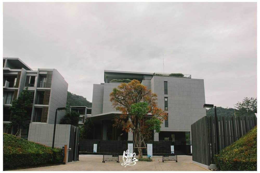 The Valley Khaoyai by Atkarut