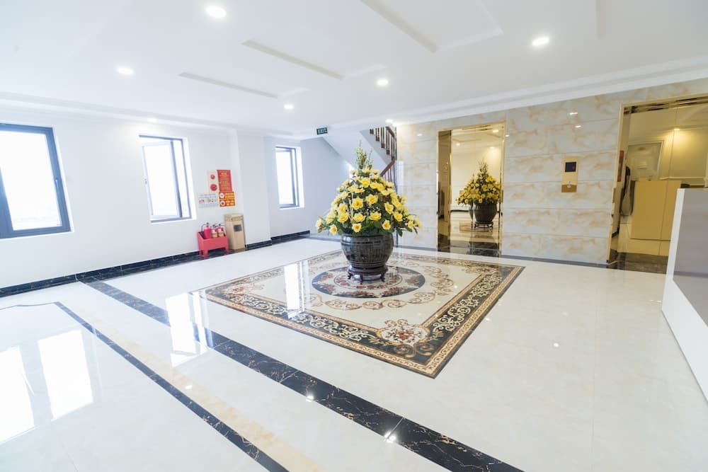 Tan An Palace