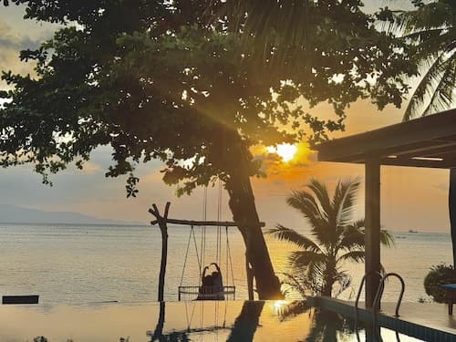 Sunset Beach Villas