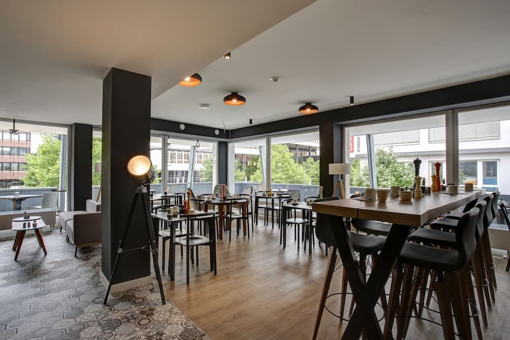 Vienna House Easy by Wyndham Dortmund