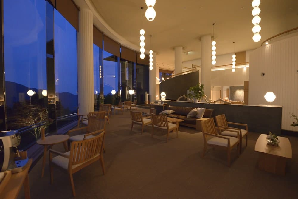 Lobi dinlenme salonu