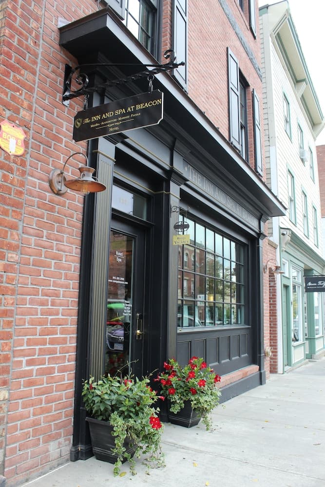 The Dutchess Inn and Spa at Beacon