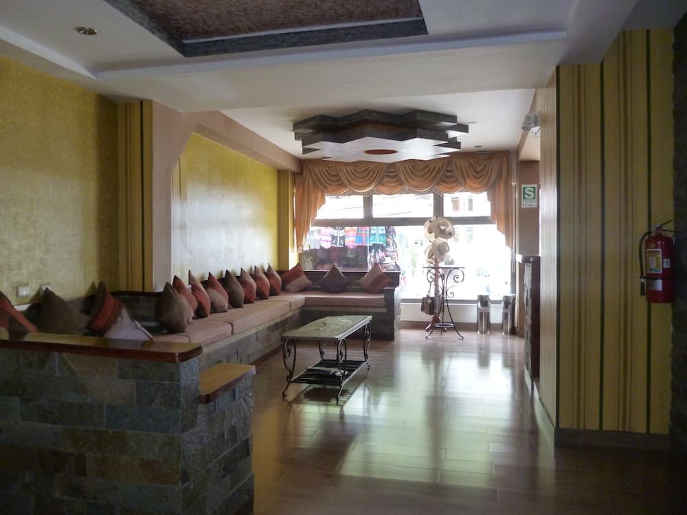 Lobi dinlenme salonu