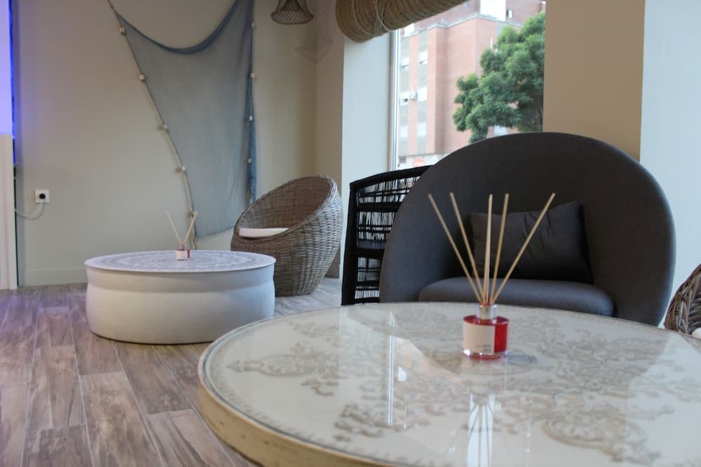 Lobi dinlenme salonu