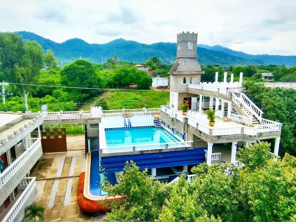 Hotel Castillo Resort